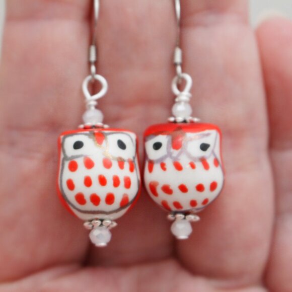 Red Hand Painted Beaded Owl Earrings - Handmade & Hypoallergenic - Picture 7 of 7